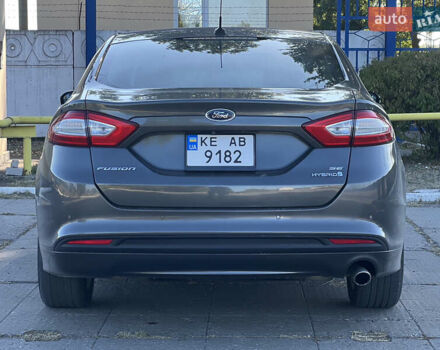 Сірий Форд Фьюжен, об'ємом двигуна 2 л та пробігом 138 тис. км за 11200 $, фото 8 на Automoto.ua