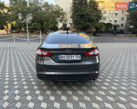 Серый Форд Фьюжн, объемом двигателя 2.49 л и пробегом 206 тыс. км за 9300 $, фото 9 на Automoto.ua