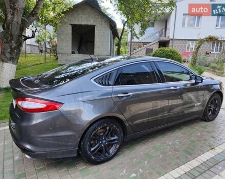Сірий Форд Фьюжен, об'ємом двигуна 2 л та пробігом 167 тис. км за 13200 $, фото 1 на Automoto.ua