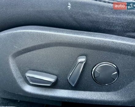 Сірий Форд Фьюжен, об'ємом двигуна 2 л та пробігом 163 тис. км за 8300 $, фото 38 на Automoto.ua