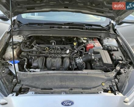 Серый Форд Фьюжн, объемом двигателя 2.5 л и пробегом 190 тыс. км за 9600 $, фото 8 на Automoto.ua