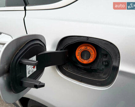 Сірий Форд Фьюжен, об'ємом двигуна 2 л та пробігом 148 тис. км за 11500 $, фото 23 на Automoto.ua