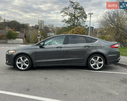 Серый Форд Фьюжн, объемом двигателя 2 л и пробегом 250 тыс. км за 9200 $, фото 8 на Automoto.ua