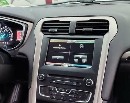 Серый Форд Фьюжн, объемом двигателя 2 л и пробегом 343 тыс. км за 6990 $, фото 12 на Automoto.ua