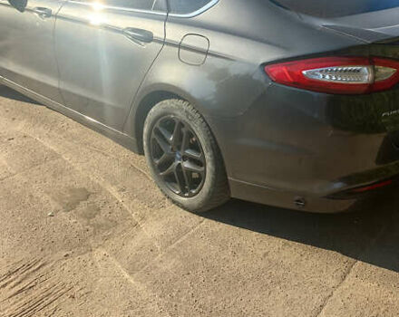 Серый Форд Фьюжн, объемом двигателя 2.49 л и пробегом 162 тыс. км за 11800 $, фото 3 на Automoto.ua