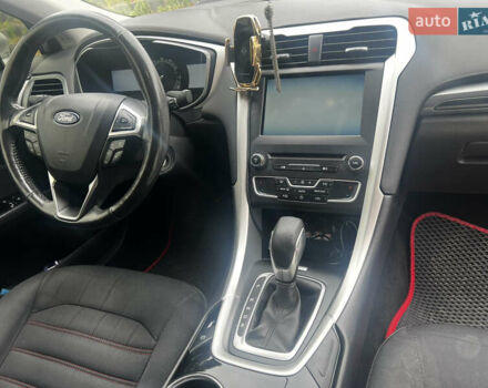 Форд Фьюжн 2015 в Киеве на Automoto.ua Серый Форд Фьюжн, объемом двигателя 2.5 л и пробегом 198 тыс. км за 10800 $, фото 3 на Automoto.ua