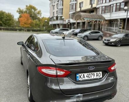 Серый Форд Фьюжн, объемом двигателя 0 л и пробегом 205 тыс. км за 10600 $, фото 4 на Automoto.ua