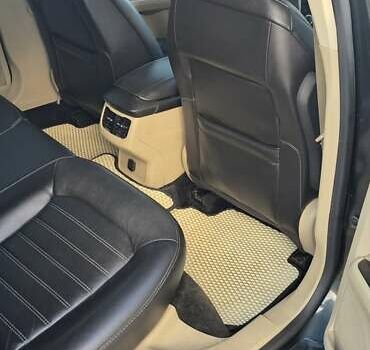 Сірий Форд Фьюжен, об'ємом двигуна 2.5 л та пробігом 230 тис. км за 8999 $, фото 5 на Automoto.ua