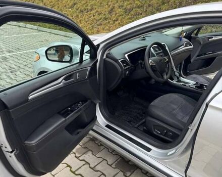 Серый Форд Фьюжн, объемом двигателя 2.5 л и пробегом 163 тыс. км за 10700 $, фото 11 на Automoto.ua