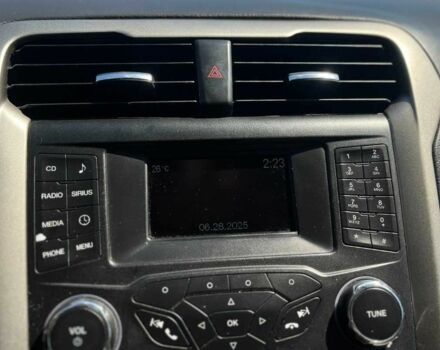 Серый Форд Фьюжн, объемом двигателя 2.5 л и пробегом 285 тыс. км за 9900 $, фото 18 на Automoto.ua