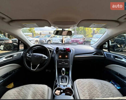 Сірий Форд Фьюжен, об'ємом двигуна 2 л та пробігом 167 тис. км за 14500 $, фото 18 на Automoto.ua