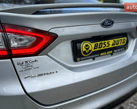 Серый Форд Фьюжн, объемом двигателя 2 л и пробегом 165 тыс. км за 10500 $, фото 27 на Automoto.ua