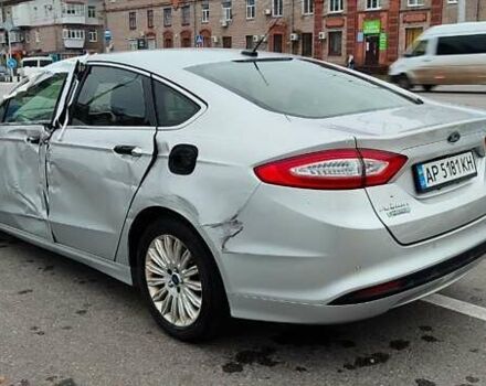 Серый Форд Фьюжн, объемом двигателя 2 л и пробегом 343 тыс. км за 6990 $, фото 6 на Automoto.ua