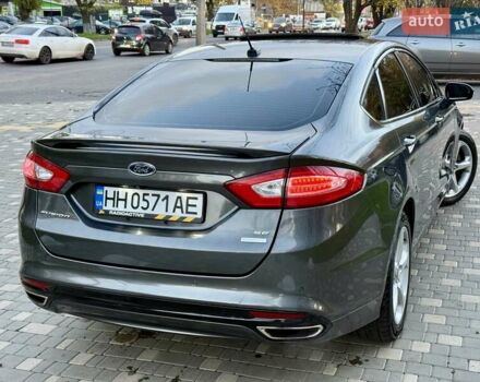 Сірий Форд Фьюжен, об'ємом двигуна 2 л та пробігом 163 тис. км за 8300 $, фото 16 на Automoto.ua
