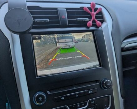 Серый Форд Фьюжн, объемом двигателя 2.5 л и пробегом 138 тыс. км за 10500 $, фото 5 на Automoto.ua