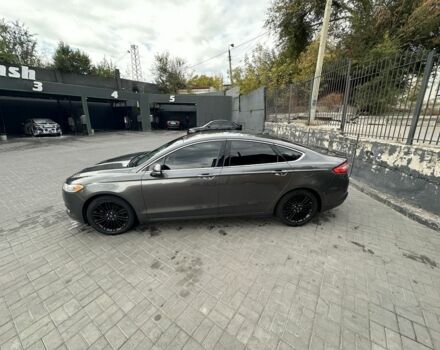 Сірий Форд Фьюжен, об'ємом двигуна 2 л та пробігом 107 тис. км за 11500 $, фото 6 на Automoto.ua