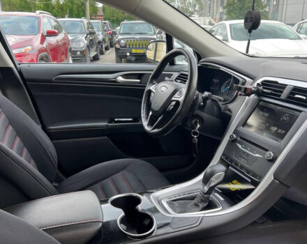 Серый Форд Фьюжн, объемом двигателя 2 л и пробегом 156 тыс. км за 10900 $, фото 17 на Automoto.ua