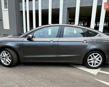 Серый Форд Фьюжн, объемом двигателя 2.5 л и пробегом 157 тыс. км за 9650 $, фото 2 на Automoto.ua