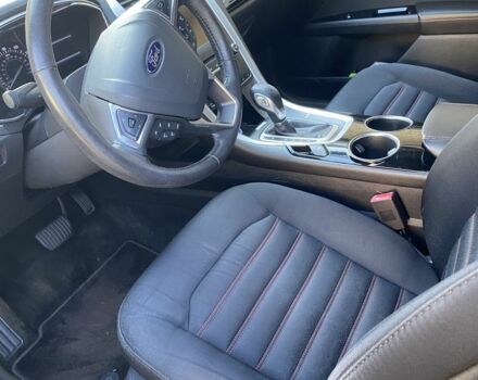 Серый Форд Фьюжн, объемом двигателя 1.5 л и пробегом 94 тыс. км за 9900 $, фото 6 на Automoto.ua