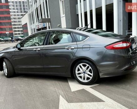 Серый Форд Фьюжн, объемом двигателя 2.5 л и пробегом 157 тыс. км за 9650 $, фото 3 на Automoto.ua