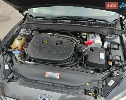 Сірий Форд Фьюжен, об'ємом двигуна 2 л та пробігом 121 тис. км за 12700 $, фото 16 на Automoto.ua