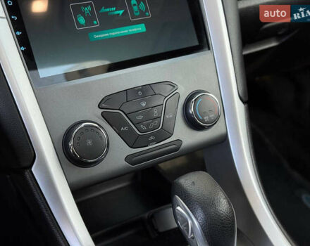 Сірий Форд Фьюжен, об'ємом двигуна 2.49 л та пробігом 270 тис. км за 7999 $, фото 26 на Automoto.ua