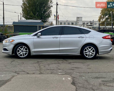 Серый Форд Фьюжн, объемом двигателя 2.49 л и пробегом 194 тыс. км за 9300 $, фото 8 на Automoto.ua