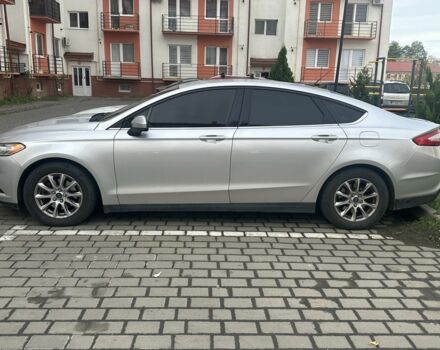 Серый Форд Фьюжн, объемом двигателя 2.5 л и пробегом 340 тыс. км за 9900 $, фото 2 на Automoto.ua
