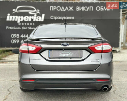 Форд Фьюжн 2015 в Харькове на Automoto.ua Серый Форд Фьюжн, объемом двигателя 2 л и пробегом 255 тыс. км за 10999 $, фото 4 на Automoto.ua