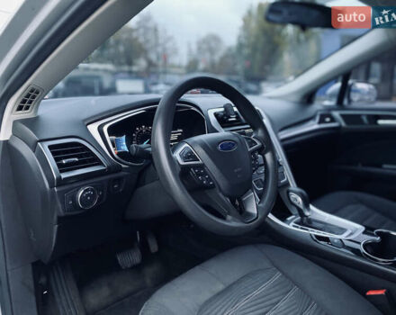 Серый Форд Фьюжн, объемом двигателя 2.49 л и пробегом 194 тыс. км за 9300 $, фото 14 на Automoto.ua