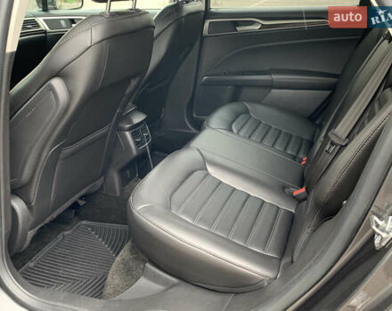 Сірий Форд Фьюжен, об'ємом двигуна 1.5 л та пробігом 130 тис. км за 9200 $, фото 10 на Automoto.ua