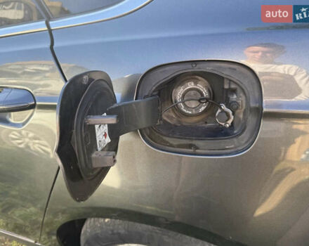 Сірий Форд Фьюжен, об'ємом двигуна 2.49 л та пробігом 233 тис. км за 7200 $, фото 24 на Automoto.ua