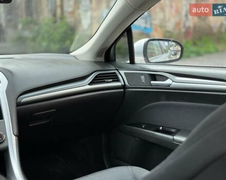 Серый Форд Фьюжн, объемом двигателя 2.5 л и пробегом 270 тыс. км за 8890 $, фото 42 на Automoto.ua