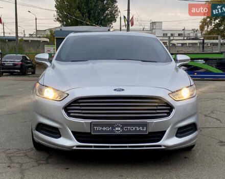 Серый Форд Фьюжн, объемом двигателя 2.49 л и пробегом 194 тыс. км за 9300 $, фото 10 на Automoto.ua