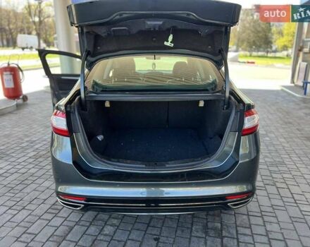 Форд Фьюжн 2015 в Николаеве на Automoto.ua Серый Форд Фьюжн, объемом двигателя 2 л и пробегом 208 тыс. км за 10900 $, фото 36 на Automoto.ua