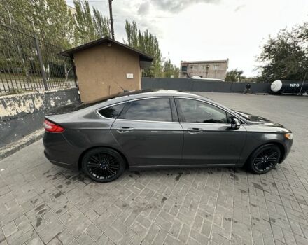 Сірий Форд Фьюжен, об'ємом двигуна 2 л та пробігом 107 тис. км за 11500 $, фото 5 на Automoto.ua