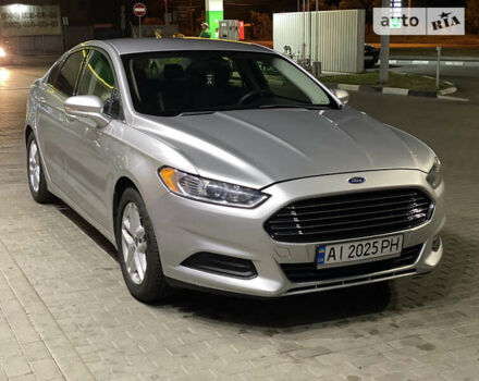 Серый Форд Фьюжн, объемом двигателя 2.5 л и пробегом 166 тыс. км за 10500 $, фото 6 на Automoto.ua