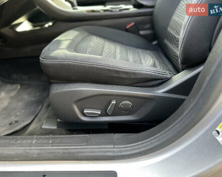 Форд Фьюжн 2015 в Киеве на Automoto.ua Серый Форд Фьюжн, объемом двигателя 2.4 л и пробегом 272 тыс. км за 7999 $, фото 15 на Automoto.ua