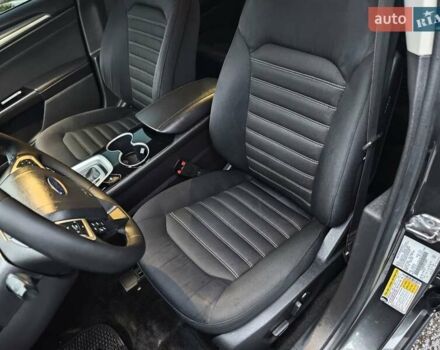 Серый Форд Фьюжн, объемом двигателя 2.49 л и пробегом 180 тыс. км за 9999 $, фото 36 на Automoto.ua