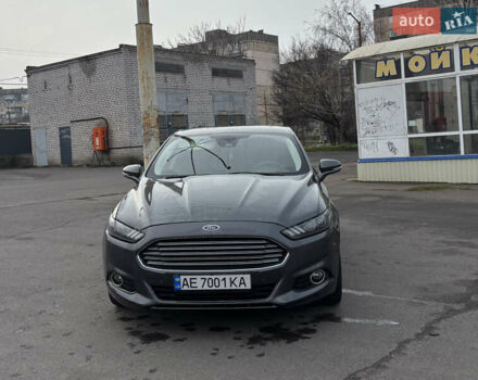 Серый Форд Фьюжн, объемом двигателя 2 л и пробегом 157 тыс. км за 12900 $, фото 6 на Automoto.ua