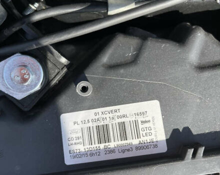 Сірий Форд Фьюжен, об'ємом двигуна 2 л та пробігом 129 тис. км за 12000 $, фото 38 на Automoto.ua