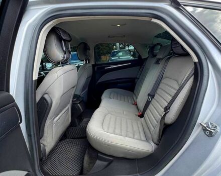 Серый Форд Фьюжн, объемом двигателя 2.5 л и пробегом 140 тыс. км за 10500 $, фото 8 на Automoto.ua