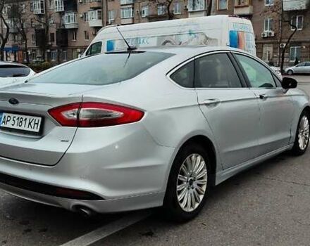 Серый Форд Фьюжн, объемом двигателя 2 л и пробегом 343 тыс. км за 6990 $, фото 4 на Automoto.ua