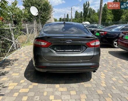 Сірий Форд Фьюжен, об'ємом двигуна 2 л та пробігом 187 тис. км за 12499 $, фото 30 на Automoto.ua