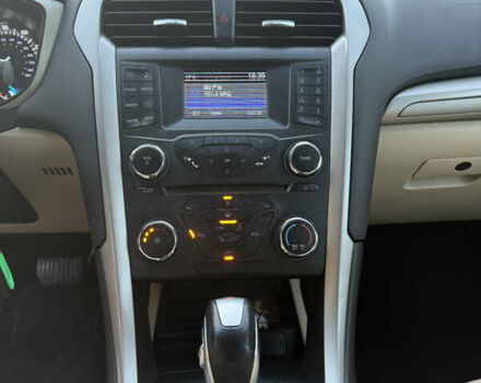 Серый Форд Фьюжн, объемом двигателя 2.49 л и пробегом 150 тыс. км за 9500 $, фото 9 на Automoto.ua