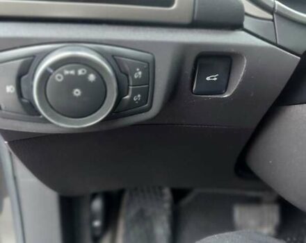 Серый Форд Фьюжн, объемом двигателя 2 л и пробегом 190 тыс. км за 13000 $, фото 3 на Automoto.ua