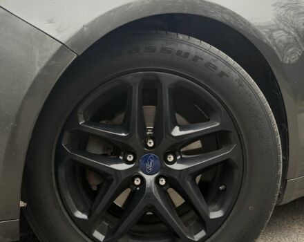 Серый Форд Фьюжн, объемом двигателя 2.5 л и пробегом 170 тыс. км за 7950 $, фото 8 на Automoto.ua