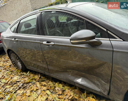 Серый Форд Фьюжн, объемом двигателя 2 л и пробегом 145 тыс. км за 6500 $, фото 4 на Automoto.ua