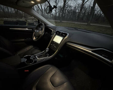 Сірий Форд Фьюжен, об'ємом двигуна 2 л та пробігом 235 тис. км за 12200 $, фото 12 на Automoto.ua