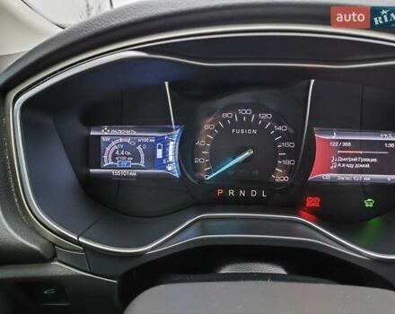 Сірий Форд Фьюжен, об'ємом двигуна 2 л та пробігом 155 тис. км за 12500 $, фото 7 на Automoto.ua